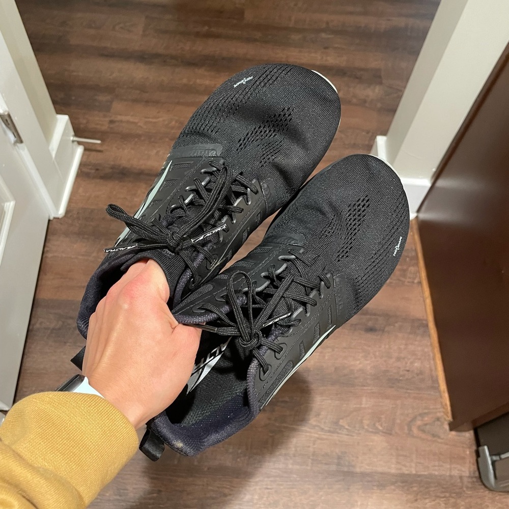 Altra Solstice